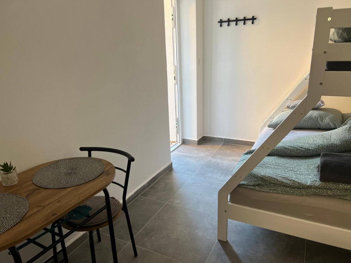 Hobiti Apartman - Bilbo Černá v Pošumaví Εξωτερικό φωτογραφία